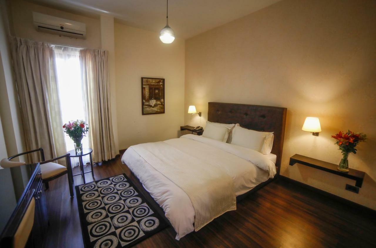 Al Jamila Suites Ghobeiry Dış mekan fotoğraf